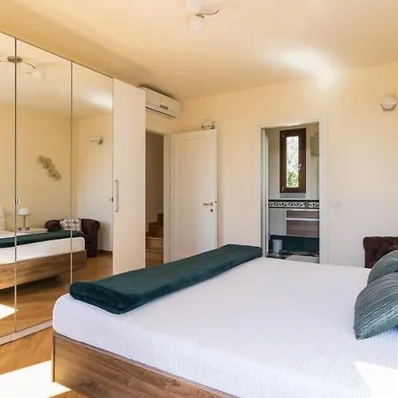 Villa Casa Manuela Gardone Riviera