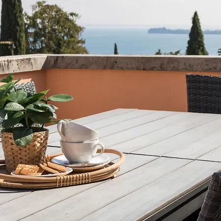 Casa Manuela Villa Gardone Riviera